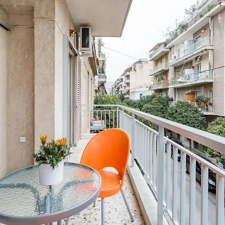 Apartment Koukaki With A Sunny Balcony, Near The Acropolis